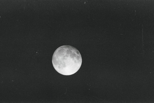 好看的月亮背景图片(2)