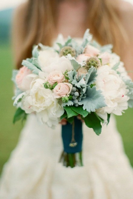 关于婚礼上手捧花的花朵唯美小清新图片(2)