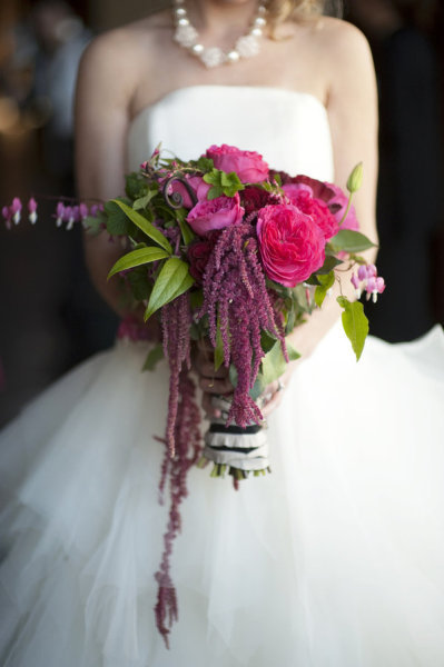 关于婚礼上手捧花的花朵唯美小清新图片(6)