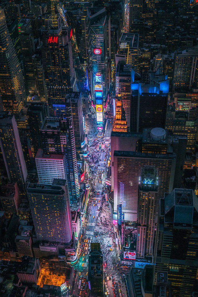 现代都市高楼的夜景图片(2)