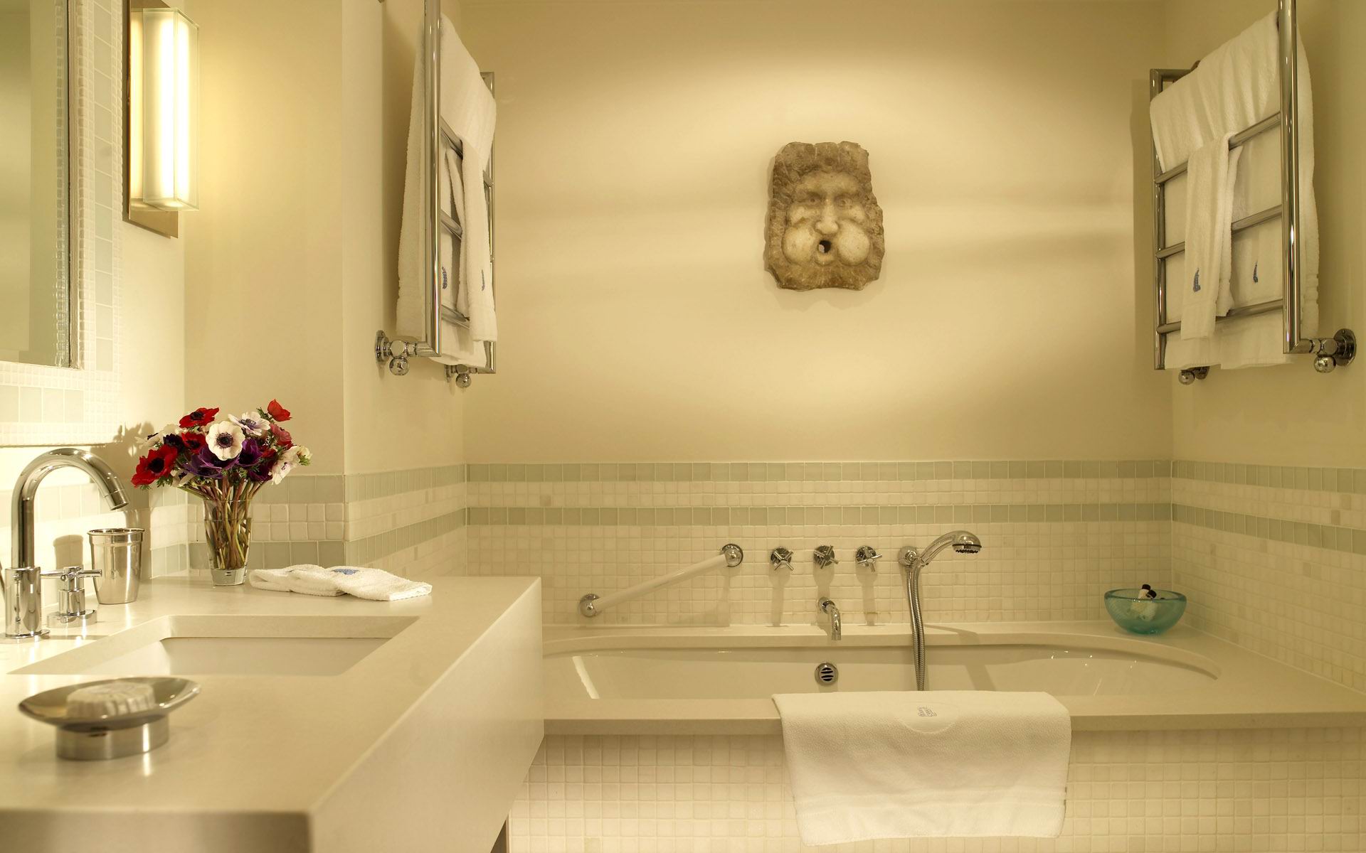 简约优雅的浴室设计效果图图片