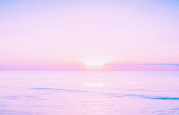 大海也是梦幻的颜色 粉色沙滩大海图片