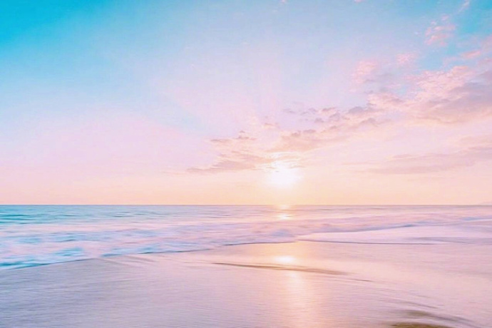 大海也是梦幻的颜色 粉色沙滩大海图片(7)