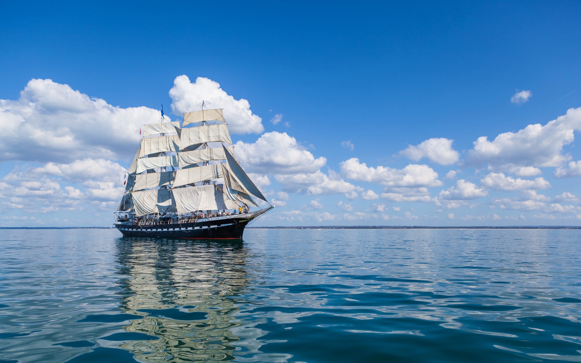 大海帆船图片 海上桅杆帆船自然风光图片
