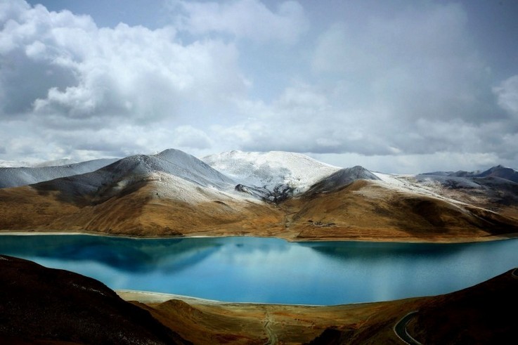 湖泊图片大全 西藏羊卓雍措唯美湖泊风光风景图片(3)