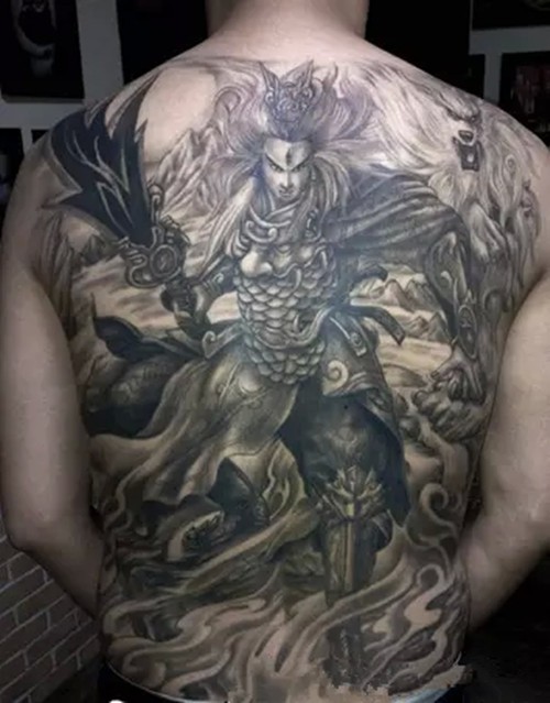 男士个性时尚满背二郎神纹身图案欣赏