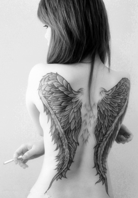 欧美女生后背翅膀纹身图片大全