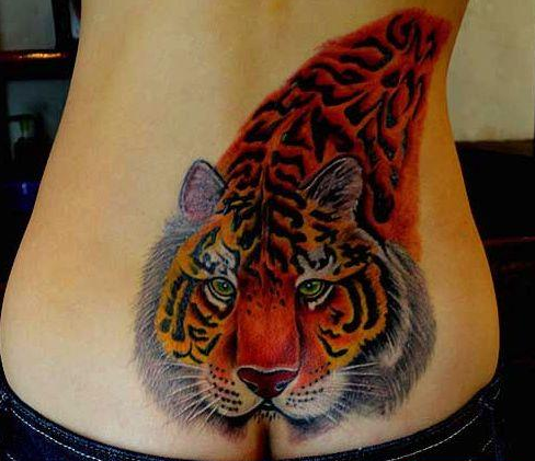 老虎长翅膀纹身图片  凶猛的老虎纹身图片作品欣赏(2)