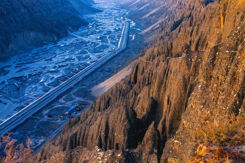 中国最美景区新疆大峡谷风景图片