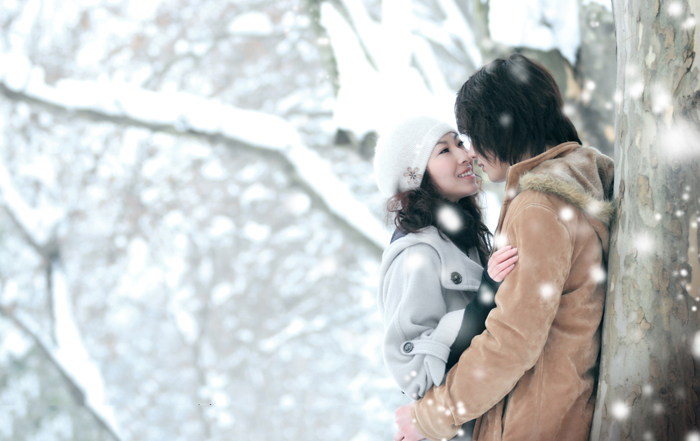 韩国唯美下雪情侣图片素材