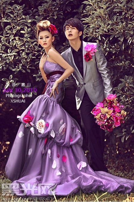 紫色婚纱礼服外景拍摄