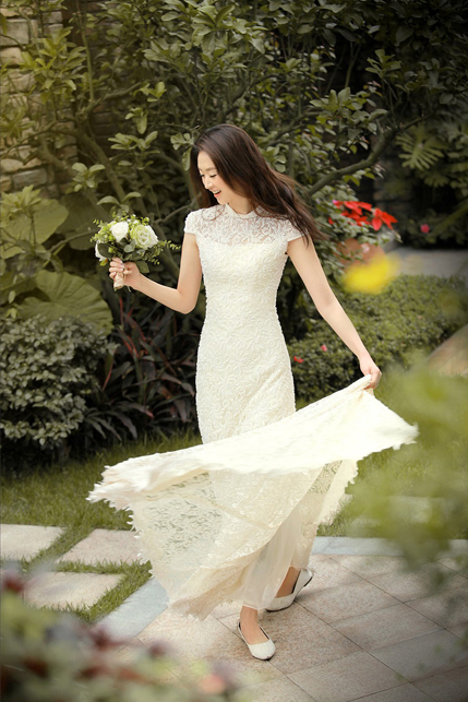 中国白色婚纱图片素材