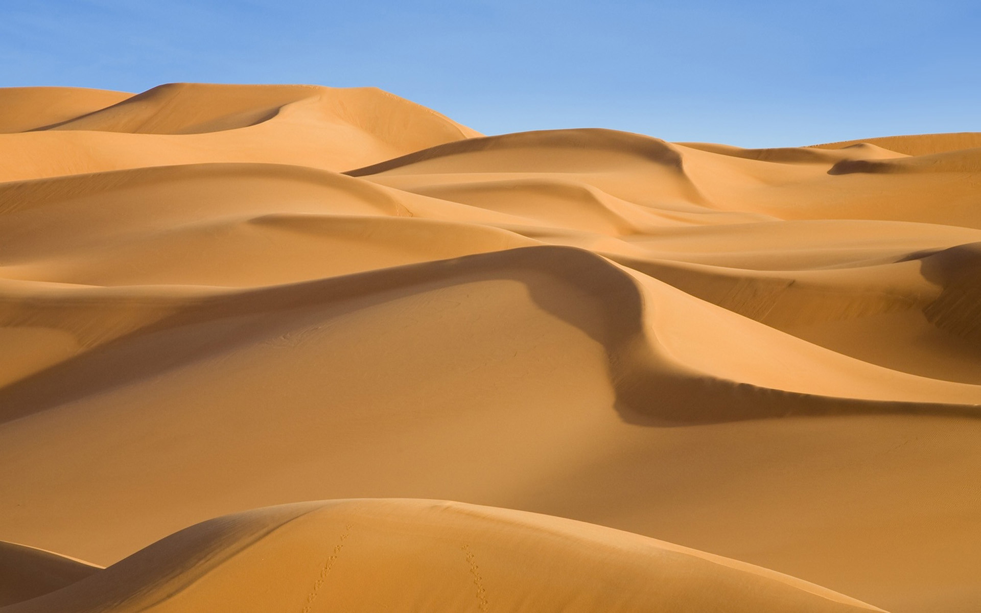 炎热的沙漠高清电脑壁纸