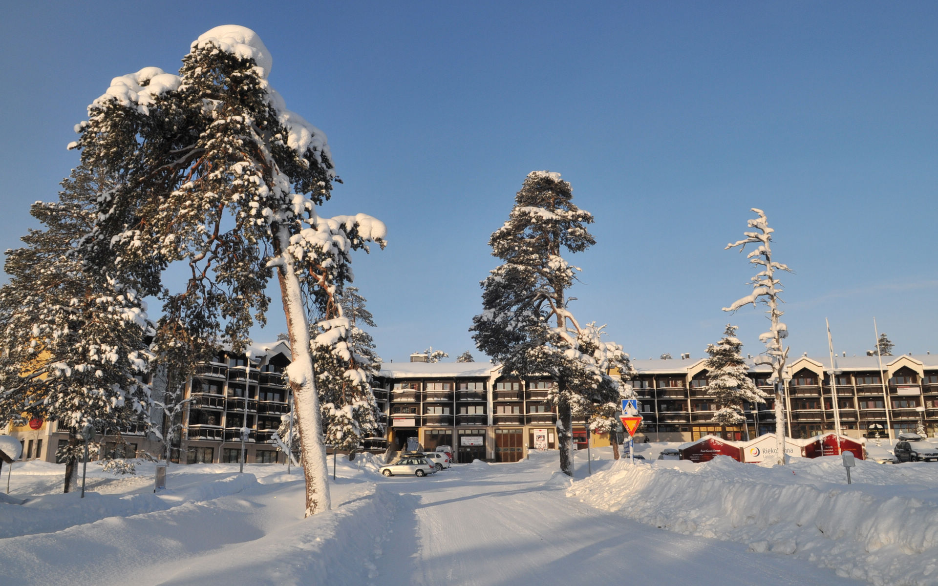 芬兰高清宽屏电脑雪景壁纸