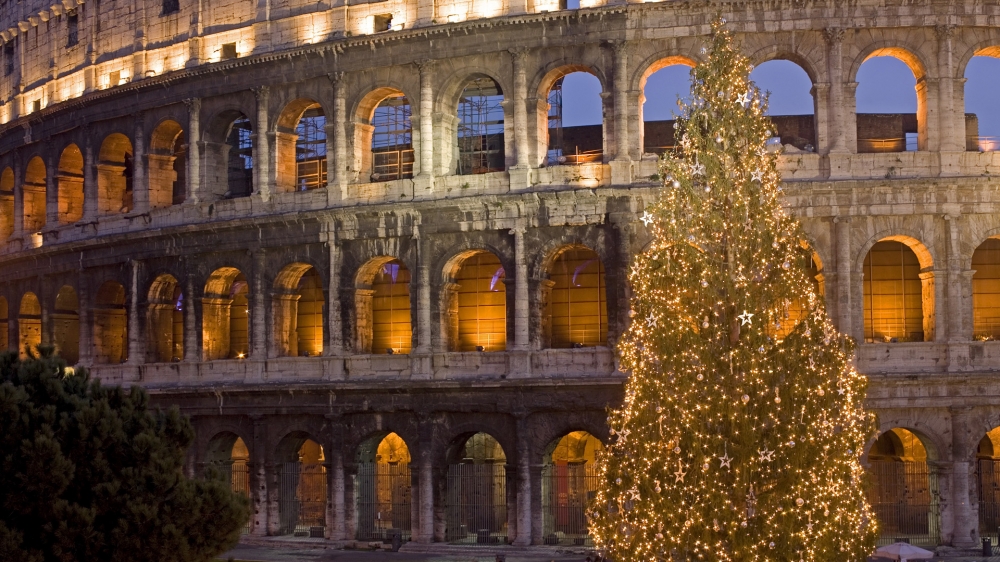 意大利罗马斗兽场圣诞树桌面壁纸