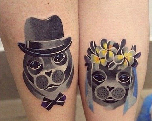 情侣腿部可爱的小狗纹身图案