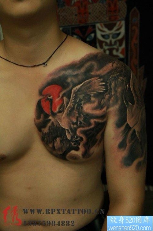 中国纹身图片展示：一幅精美的半胛仙鹤白鹤纹身图片
