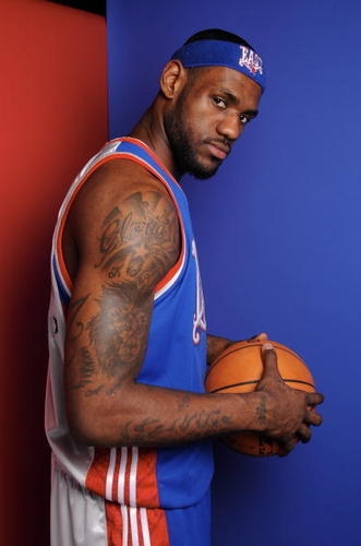 NBA球星勒布朗詹姆斯纹身