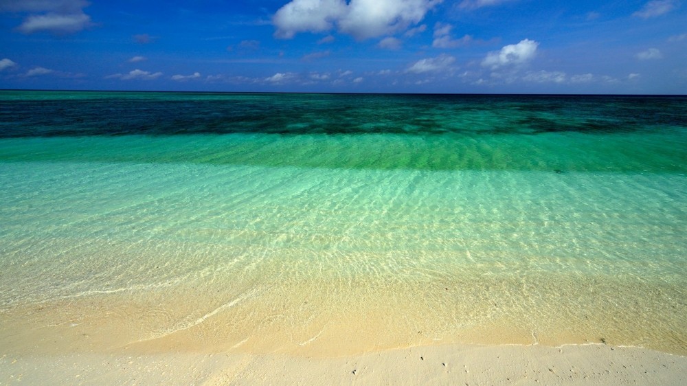 唯美清凉海岸美景图片 夏季海边沙滩壁纸图片(3)