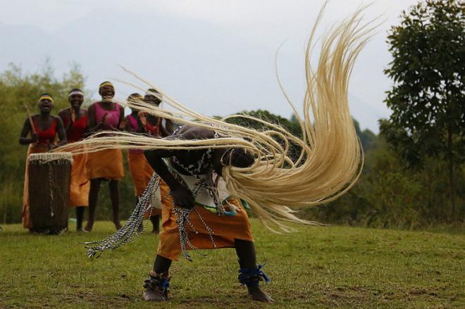 热情奔放的非洲原生态舞蹈图片(3)