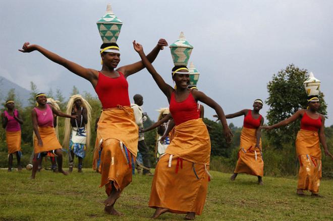 热情奔放的非洲原生态舞蹈图片(6)