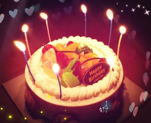 唯美气氛生日蛋糕图片_美好的生日愿望(8)