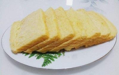 吐司面包的做法(2)