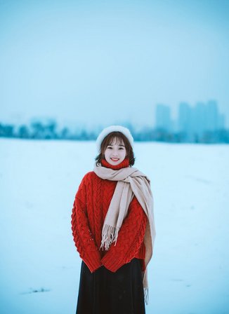 韩国美女模特时尚包臀裙婀娜多姿惹火身材摄影写真(4)