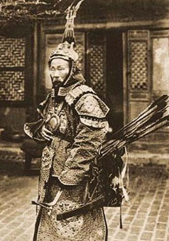 清朝军队到底穿不穿盔甲？摆脱辫子戏，重塑历史观