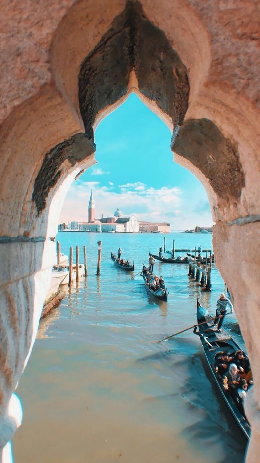 水上威尼斯壁纸 威尼斯的风情总离不开水(4)