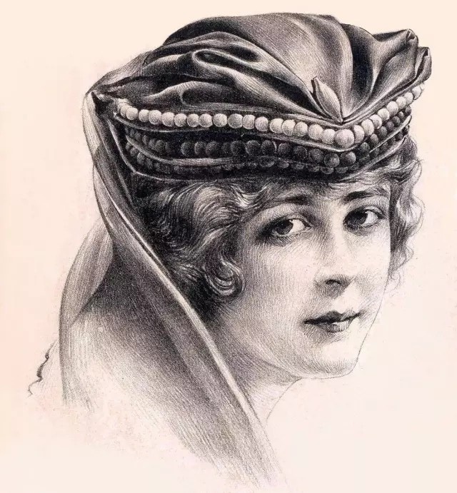 女生素描图片 戴帽子的乌克兰美女素描图片(4)