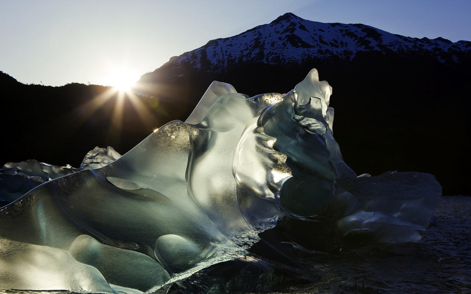 自然风景摄影作品 唯美白色冰山壮观风景图片