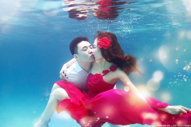 唯美水下婚纱摄影图片 爱上海水的静谧(7)