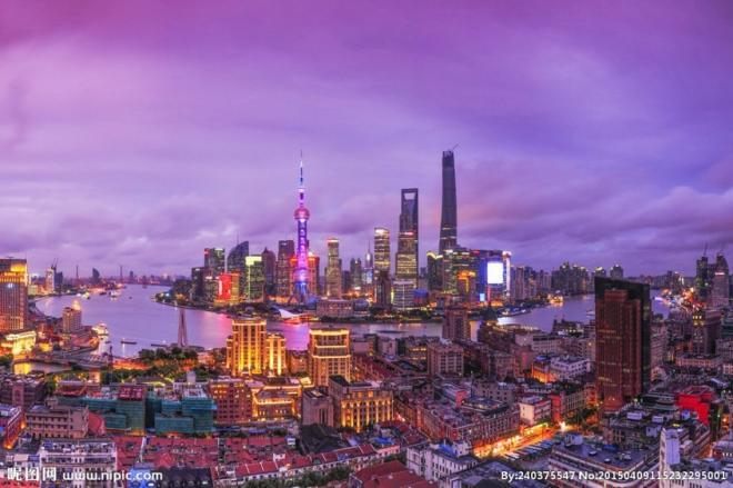 灯光璀璨的美丽上海城市唯美夜景图片(2)