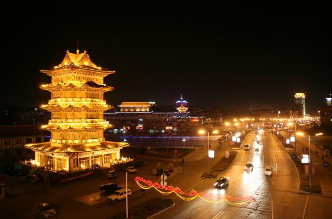 沧州夜景高清图片，你就站在了灵魂的最高处