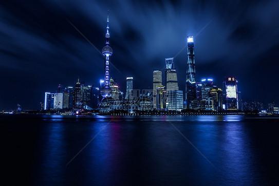 上海城市夜景图片，我就敢在你的生命中猖狂一辈子