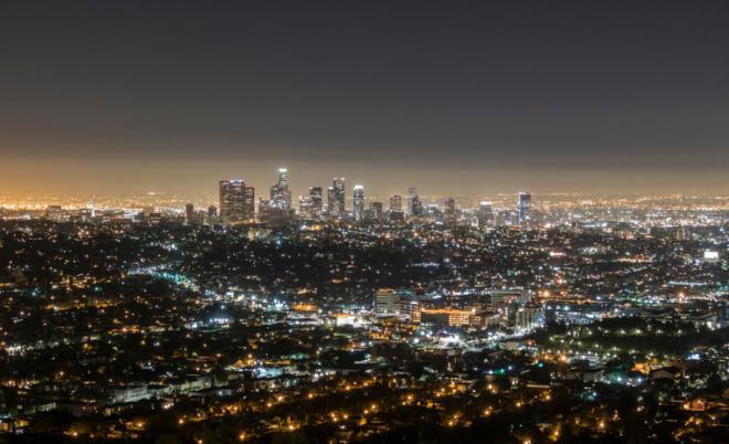 美国洛杉矶图片夜景，为往后堆集多一点的闲暇韶光